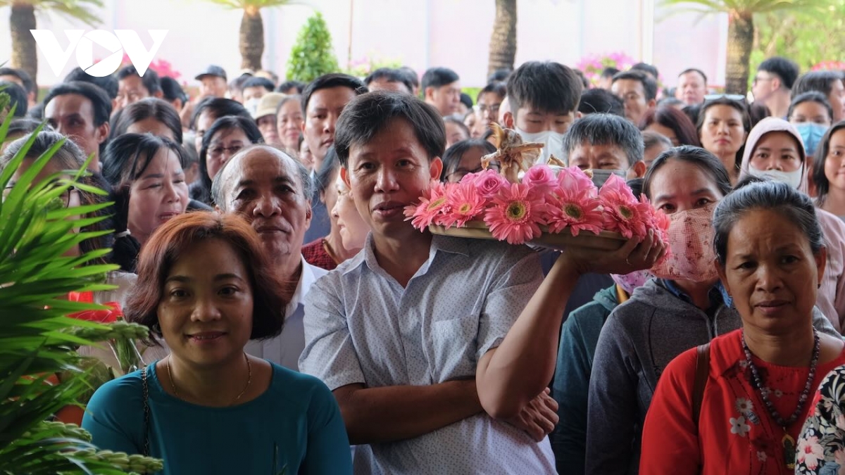 tp.hcm trang trong to chuc le gio to hung vuong hinh anh 4