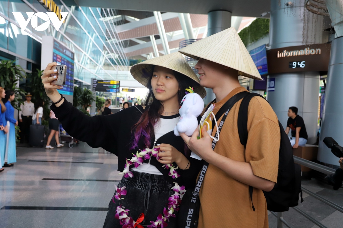 Đà nẵng đón chuyến bay trực tiếp đầu tiên từ tashkent uzbekistan hình ảnh 3 Da nang don chuyen bay truc tiep dau tien tu tashkent uzbekistan hinh anh 3
