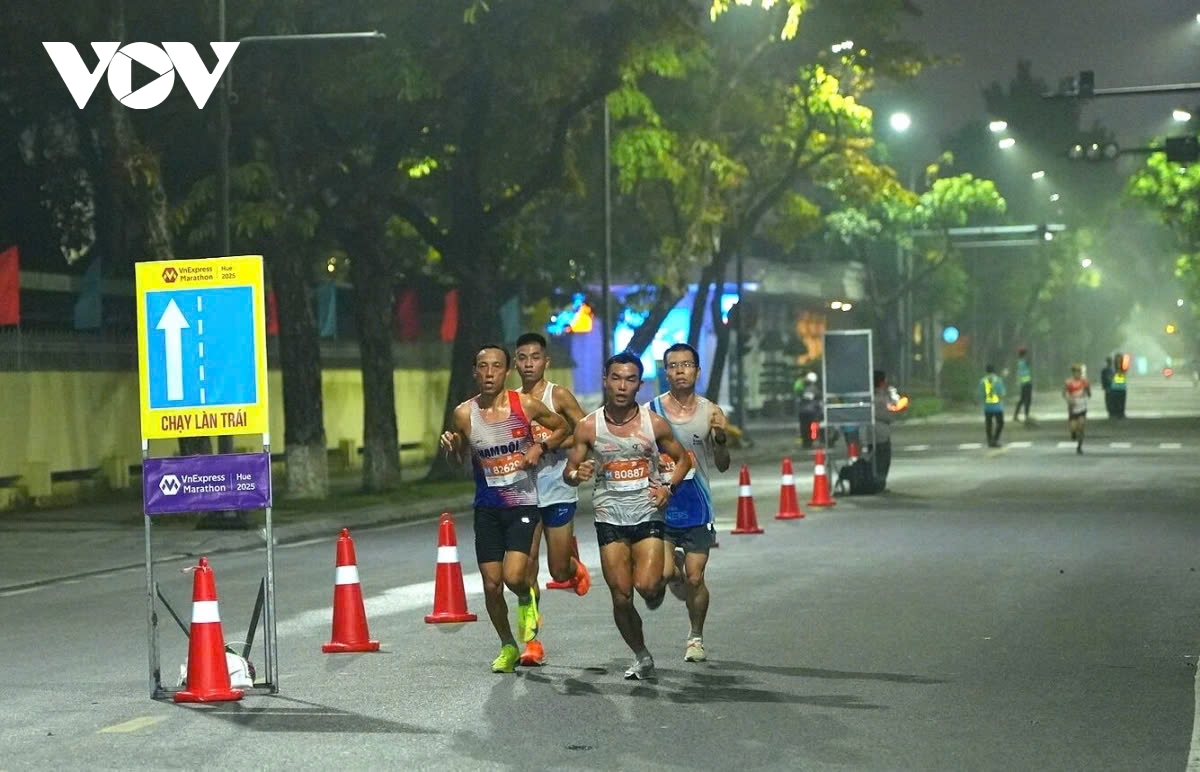 nguyên nhân gây ngừng tim đột ngột khi tham gia giải chạy marathon hình ảnh 1 nguyen nhan gay ngung tim dot ngot khi tham gia giai chay marathon hinh anh 1