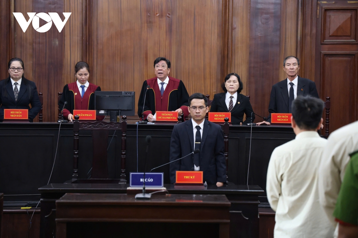 cựu chủ tịch an giang nguyễn thanh bình bị tuyên phạt 8 năm 6 tháng tù hình ảnh 1 cuu chu tich an giang nguyen thanh binh bi tuyen phat 8 nam 6 thang tu hinh anh 1