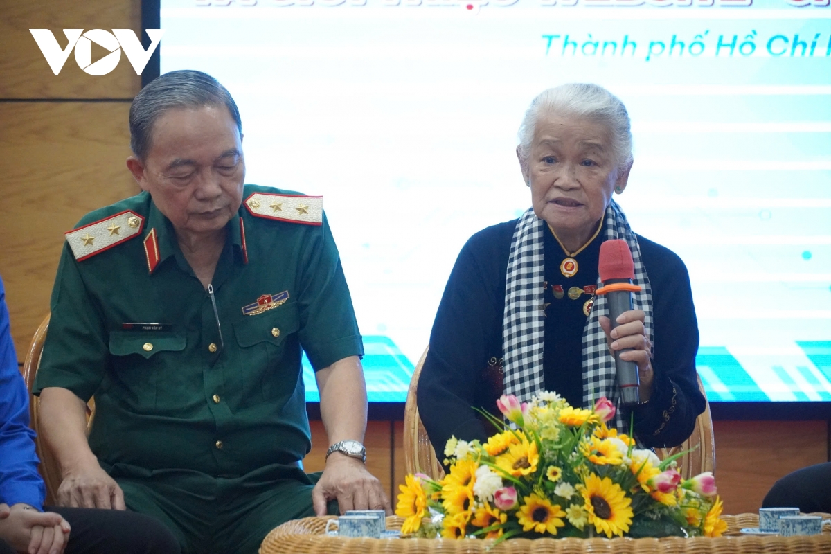 số hoá chân dung 3.000 mẹ việt nam anh hùng hình ảnh 2 so hoa chan dung 3.000 me viet nam anh hung hinh anh 2