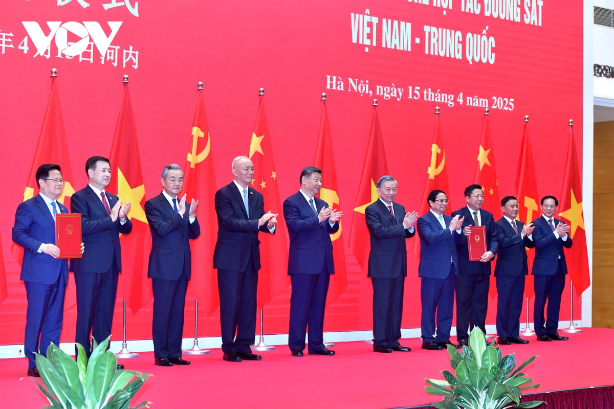 hữu nghị và hợp tác luôn là dòng chảy chính của quan hệ việt trung hình ảnh 1 huu nghi va hop tac luon la dong chay chinh cua quan he viet trung hinh anh 1