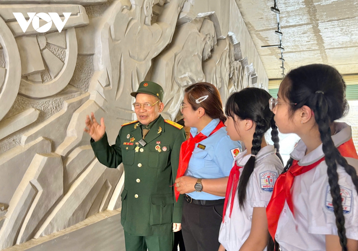 Ký ức người lính thắp lửa trái tim thế hệ trẻ