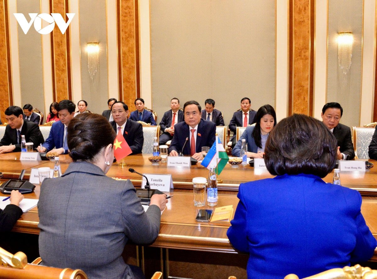 chu tich quoc hoi tran thanh man hoi dam voi chu tich thuong vien uzbekistan hinh anh 16
