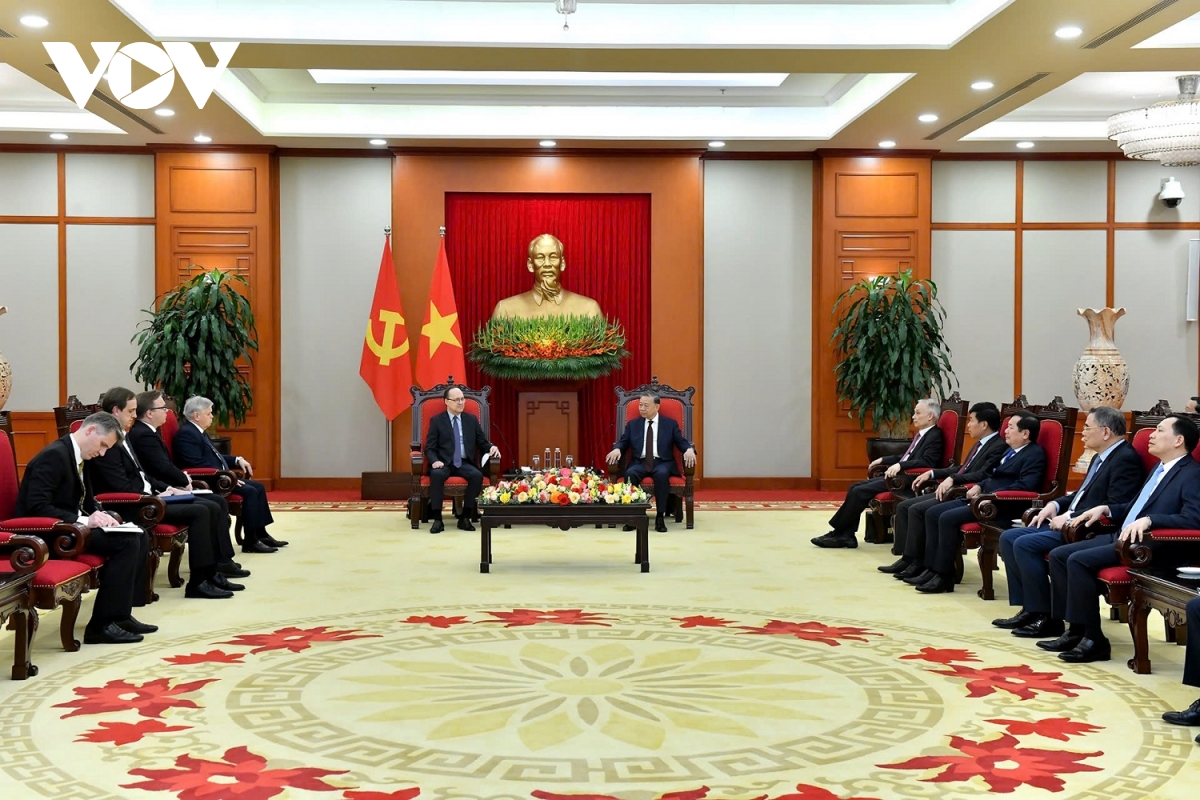 tong bi thu to lam tiep Dai su lien bang nga gennady bezdetko hinh anh 3