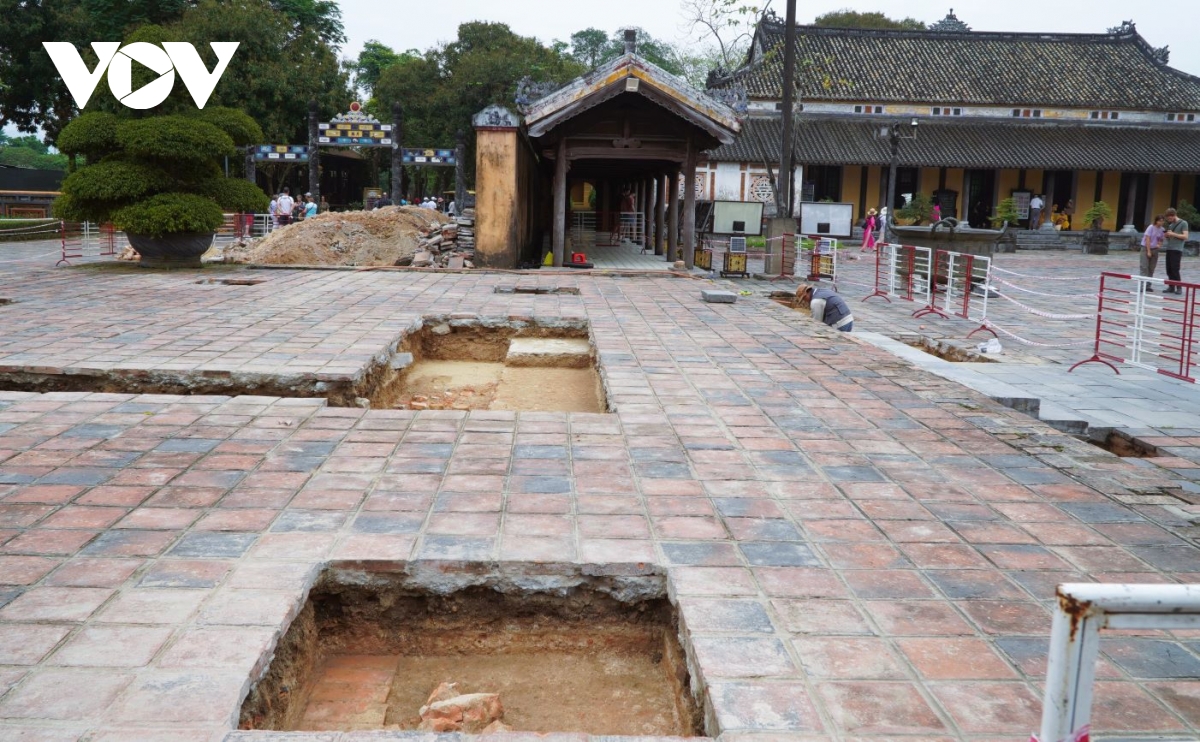 khai quật khảo cổ phục hồi di tích Đại cung môn hình ảnh 2 khai quat khao co phuc hoi di tich Dai cung mon hinh anh 2