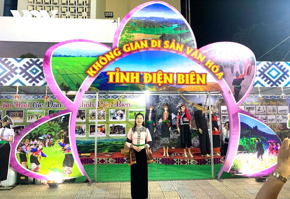 triển lãm du lịch, di sản văn hóa, danh thắng việt nam tại huế hình ảnh 4 trien lam du lich, di san van hoa, danh thang viet nam tai hue hinh anh 4