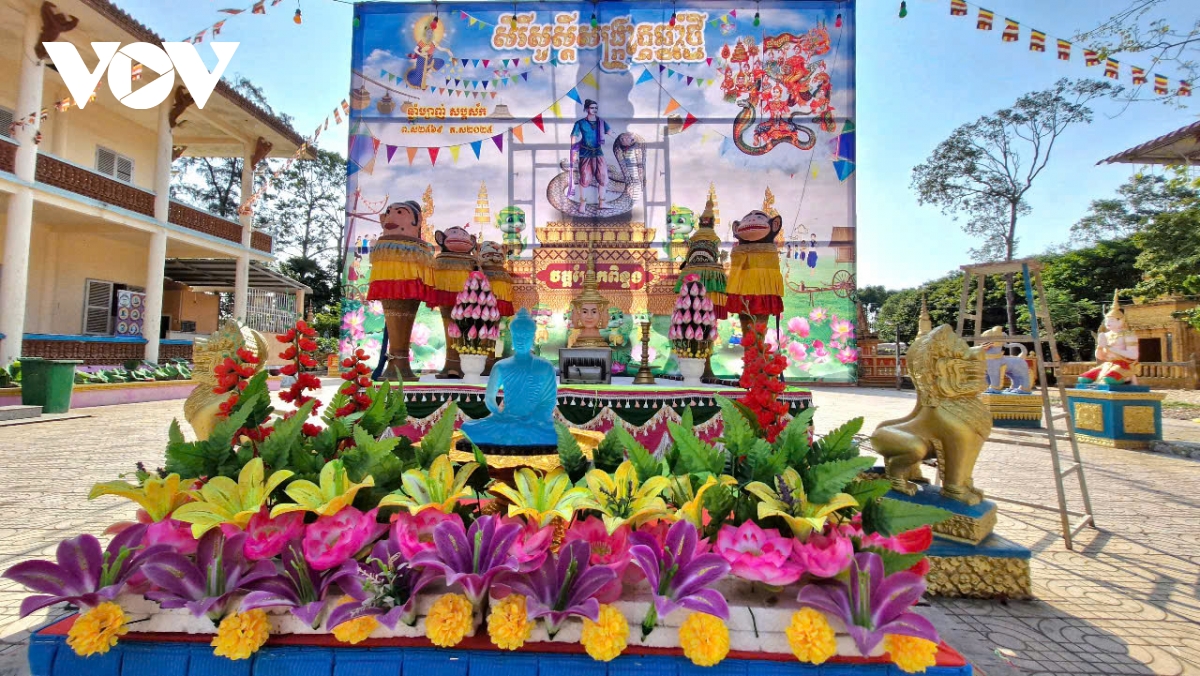 nhiều hoạt động chăm lo đồng bào khmer mừng tết cổ truyền chôl chnăm thmây hình ảnh 3 nhieu hoat dong cham lo dong bao khmer mung tet co truyen chol chnam thmay hinh anh 3