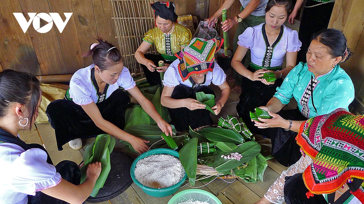 chuỗi hoạt động Điểm hẹn vùng cao chào mừng 50 năm ngày giải phóng miền nam hình ảnh 4 chuoi hoat dong Diem hen vung cao chao mung 50 nam ngay giai phong mien nam hinh anh 4