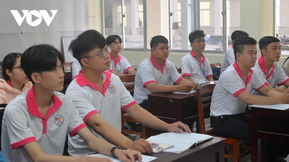 Đồng tháp đặt mục tiêu đưa khoảng 2.000 lao động đi làm việc ở nước ngoài hình ảnh 1 Dong thap dat muc tieu dua khoang 2.000 lao dong di lam viec o nuoc ngoai hinh anh 1