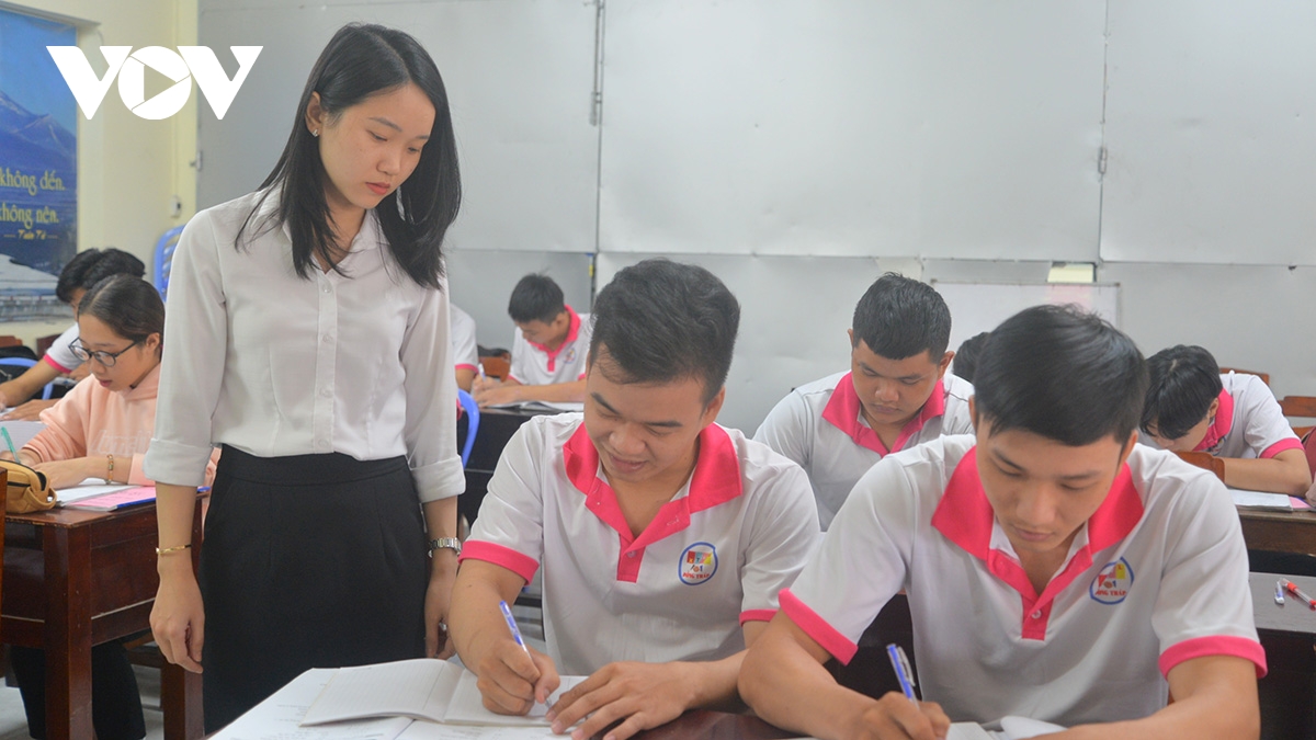 Đồng tháp đặt mục tiêu đưa khoảng 2.000 lao động đi làm việc ở nước ngoài hình ảnh 2 Dong thap dat muc tieu dua khoang 2.000 lao dong di lam viec o nuoc ngoai hinh anh 2