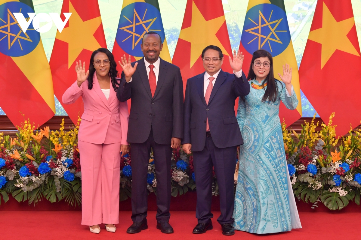 lễ đón thủ tướng ethiopia và phu nhân thăm chính thức việt nam hình ảnh 9 le don thu tuong ethiopia va phu nhan tham chinh thuc viet nam hinh anh 9