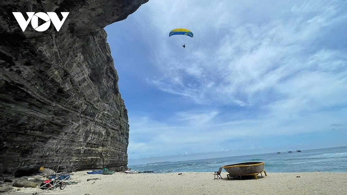 vì sao lý sơn hoang sơ, yên bình luôn là điểm đến hút du khách trong mùa du lịch biển hình ảnh 6 vi sao ly son hoang so, yen binh luon la diem den hut du khach trong mua du lich bien hinh anh 6
