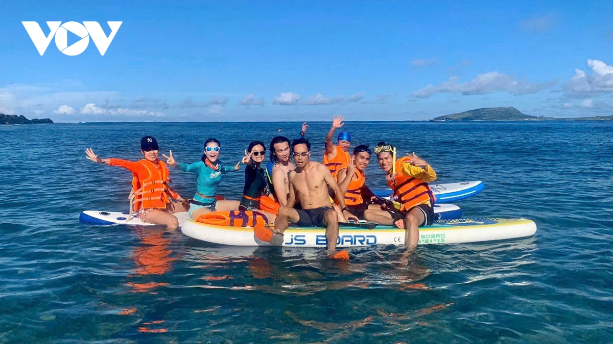 vì sao lý sơn hoang sơ, yên bình luôn là điểm đến hút du khách trong mùa du lịch biển hình ảnh 12 vi sao ly son hoang so, yen binh luon la diem den hut du khach trong mua du lich bien hinh anh 12