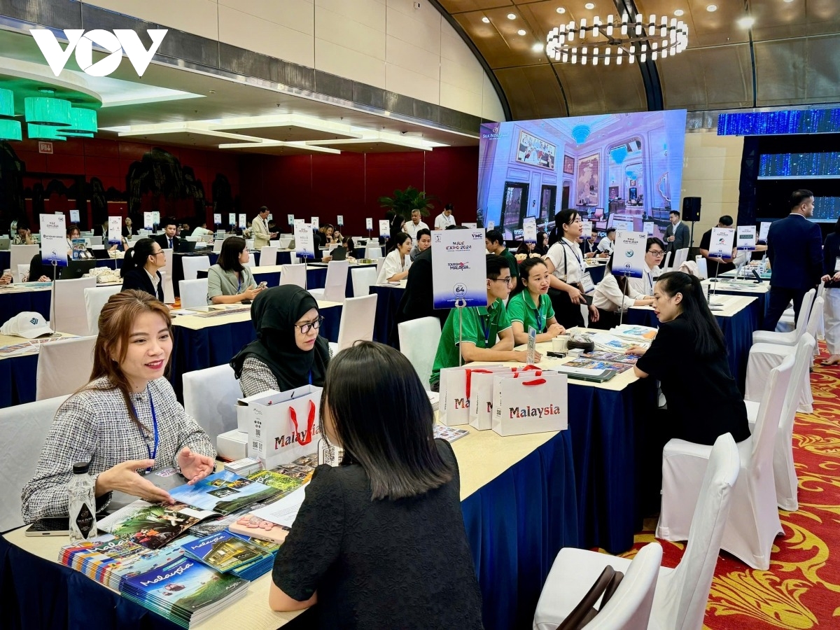 800 doanh nghiệp tham gia xúc tiến du lịch tại MICE EXPO 2025