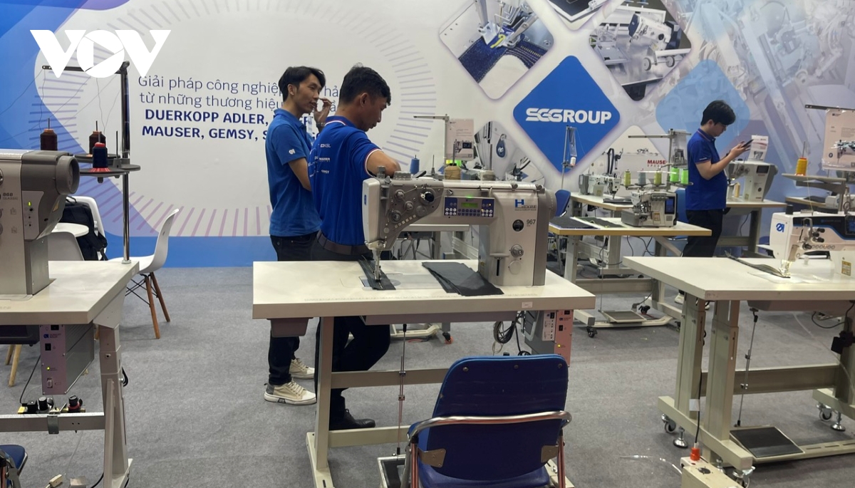 tp.hcm giữ lửa tăng trưởng, cam kết hỗ trợ doanh nghiệp hình ảnh 1 tp.hcm giu lua tang truong, cam ket ho tro doanh nghiep hinh anh 1