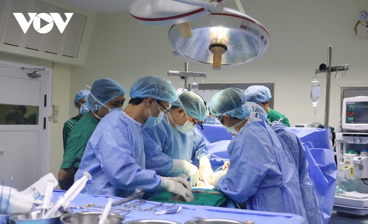 quảng ninh phát triển y tế chuyên sâu, chăm sóc sức khoẻ toàn diện cho nhân dân hình ảnh 1 quang ninh phat trien y te chuyen sau, cham soc suc khoe toan dien cho nhan dan hinh anh 1