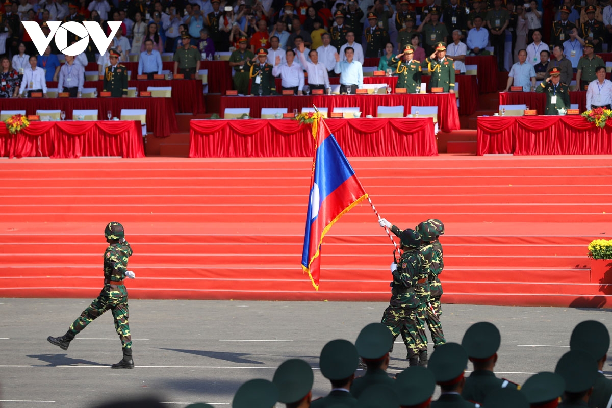 toan canh tong duyet dieu binh, dieu hanh cap nha nuoc tai tp.hcm hinh anh 7