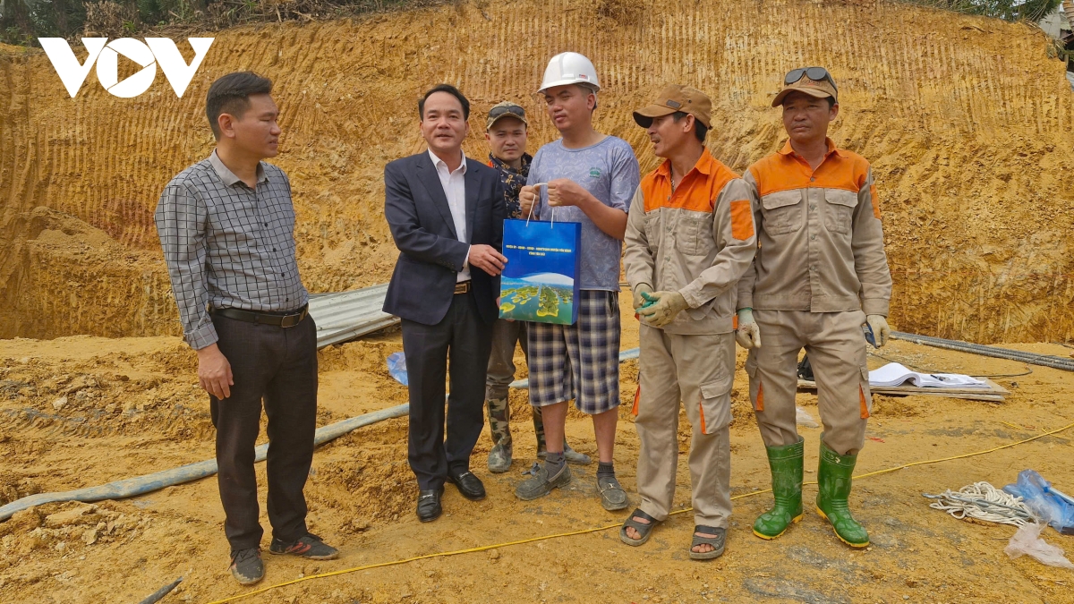 yen bai long dan hoa cung hanh dong cua chinh quyen tren tuyen dien 500kv hinh anh 1
