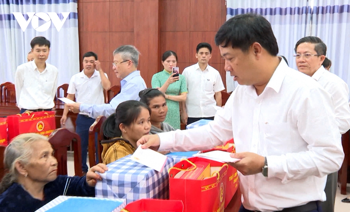 chủ nhiệm Ủy ban kiểm tra trung ương dâng hương tại di tích ban kiểm tra khu ủy khu 5 hình ảnh 3 chu nhiem Uy ban kiem tra trung uong dang huong tai di tich ban kiem tra khu uy khu 5 hinh anh 3