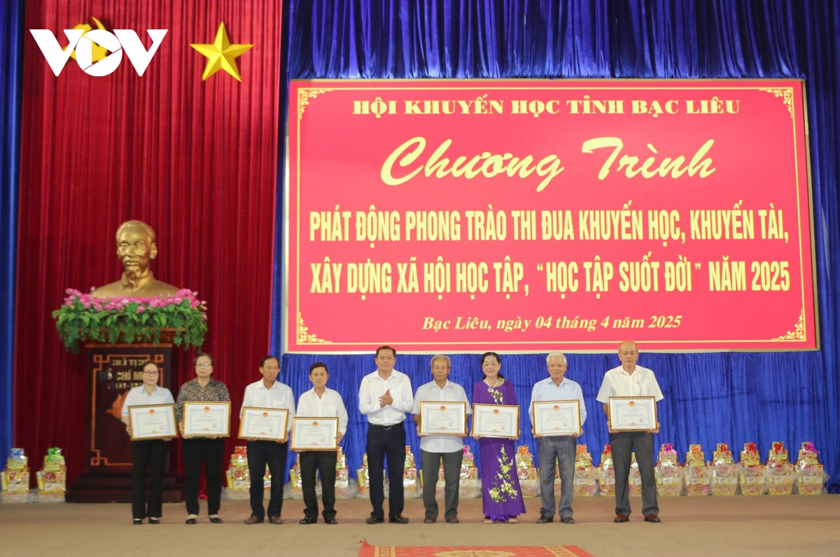 hội khuyến học bạc liêu huy động được 25 tỷ đồng trong năm 2024 hình ảnh 3 hoi khuyen hoc bac lieu huy dong duoc 25 ty dong trong nam 2024 hinh anh 3