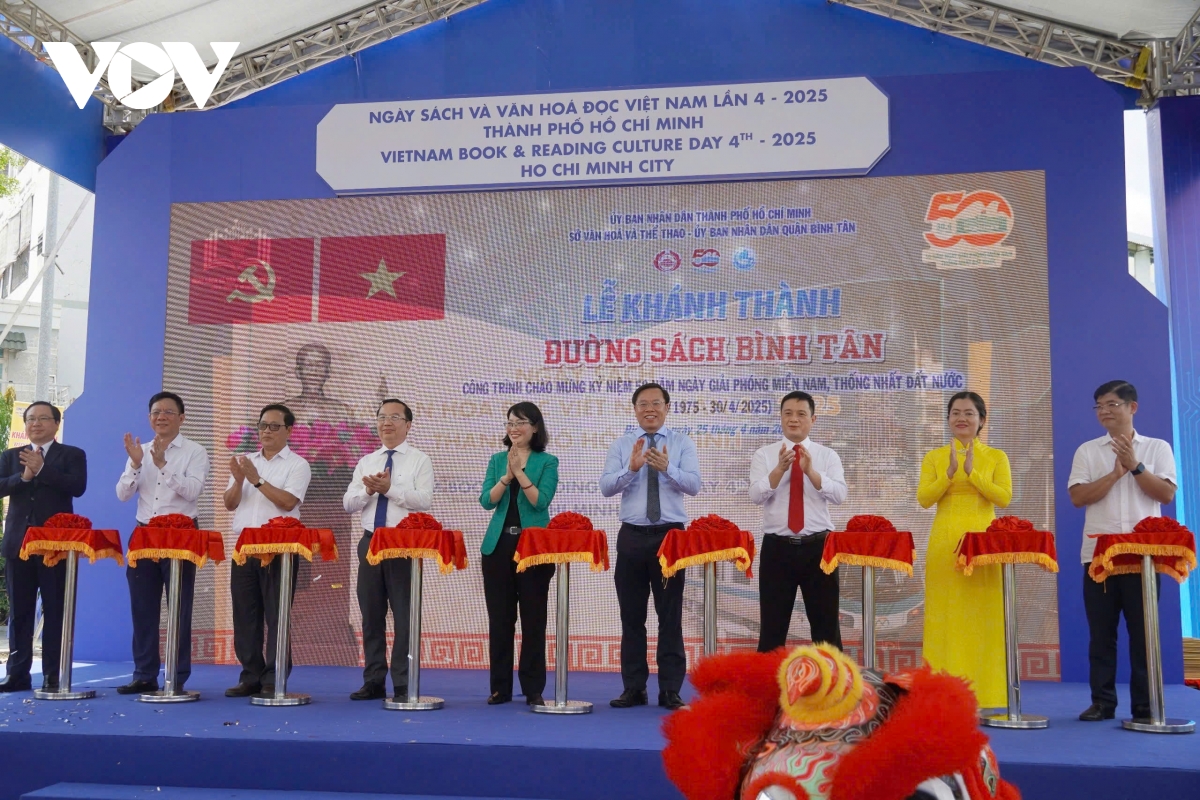 Khánh thành Đường sách Bình Tân, TP.HCM có thêm điểm hẹn văn hóa mới