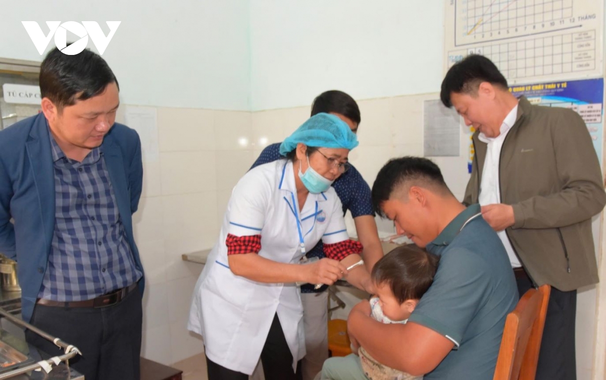 Tỷ lệ tiêm vaccine phòng sởi ở thành phố Huế đạt hơn 85%