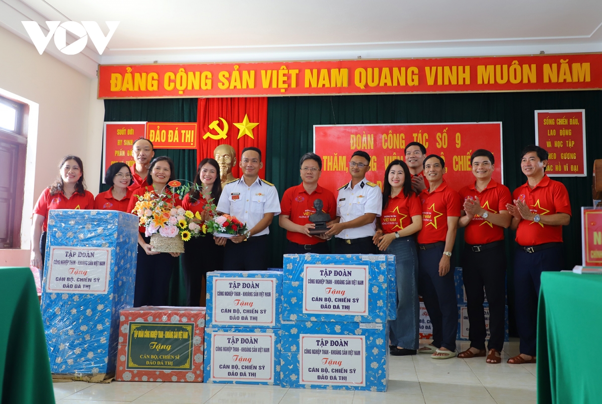 Doan cong tac so 9 ket thuc chuyen tham truong sa va nha gian dk1 hinh anh 6