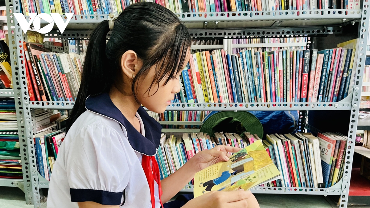 những người khuyết tật quên đi nghịch cảnh, nỗ lực vươn lên, sẻ chia với đời hình ảnh 4 nhung nguoi khuyet tat quen di nghich canh, no luc vuon len, se chia voi doi hinh anh 4