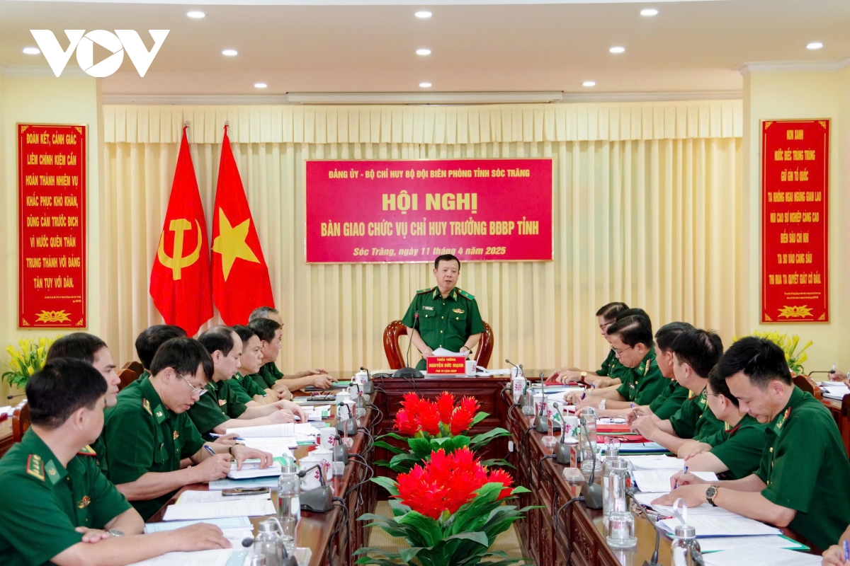 Dai ta pham le xuan binh giu chuc chi huy truong bDbp tinh soc trang hinh anh 2