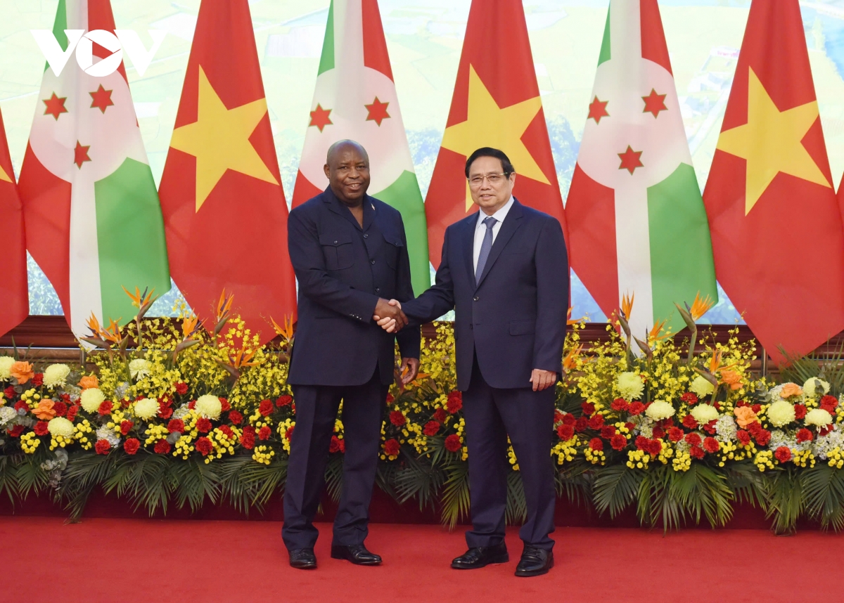 toàn cảnh chuyến thăm đầu tiên của tổng thống burundi và phu nhân đến việt nam hình ảnh 8 toan canh chuyen tham dau tien cua tong thong burundi va phu nhan den viet nam hinh anh 8