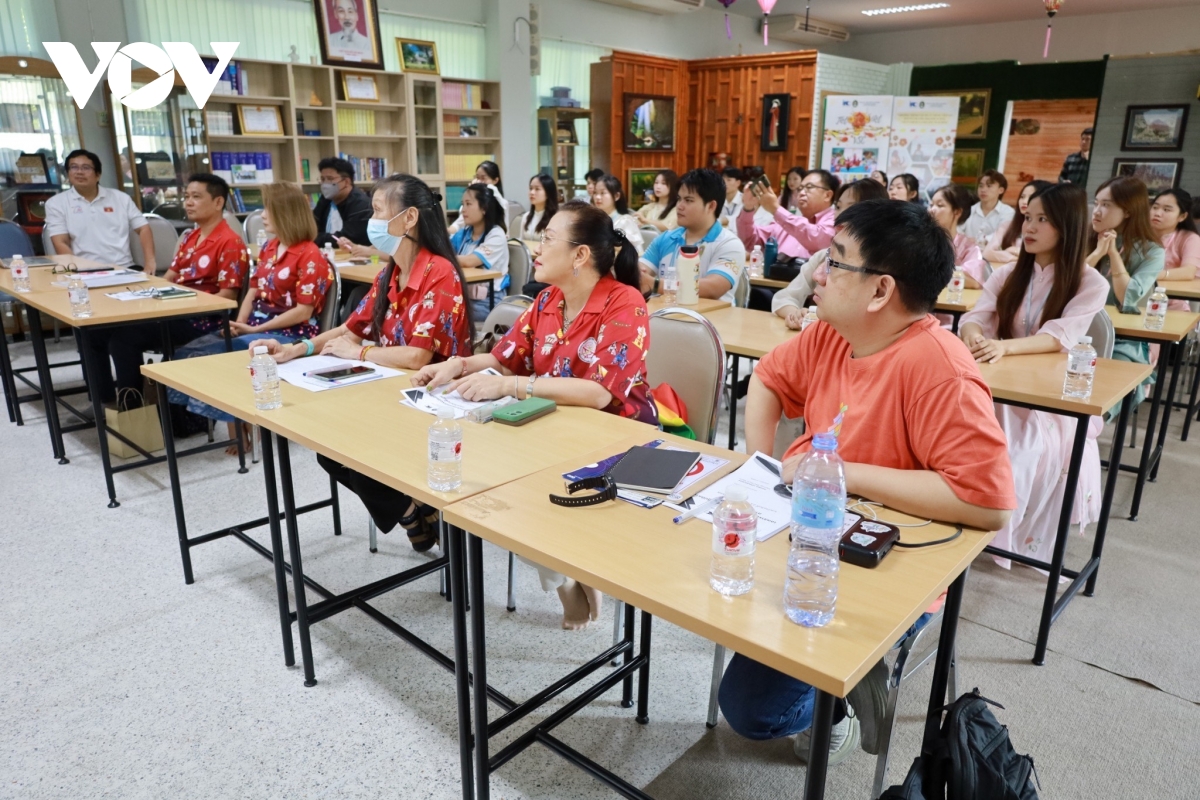 thúc đẩy học tiếng việt tại Đông bắc thái lan và lào hình ảnh 3 thuc day hoc tieng viet tai Dong bac thai lan va lao hinh anh 3