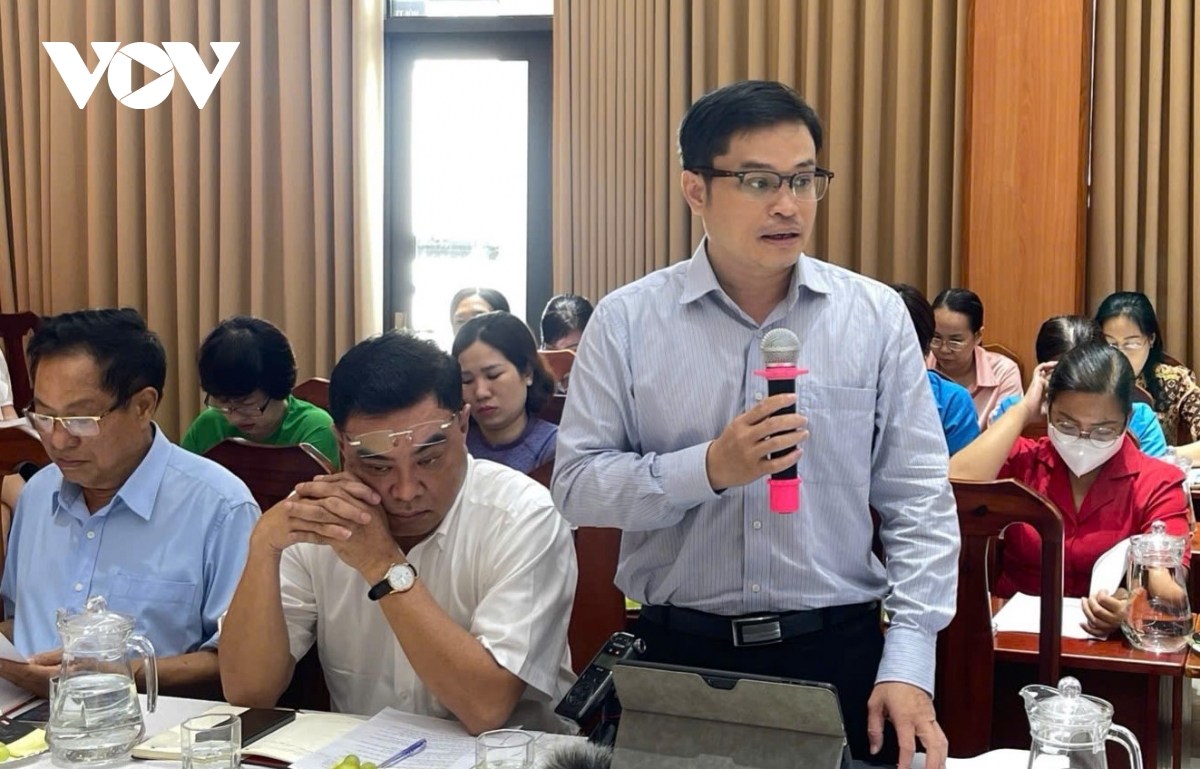 Đưa bình dân học vụ số đến từng nhà, từng khu phố hình ảnh 2 Dua binh dan hoc vu so den tung nha, tung khu pho hinh anh 2