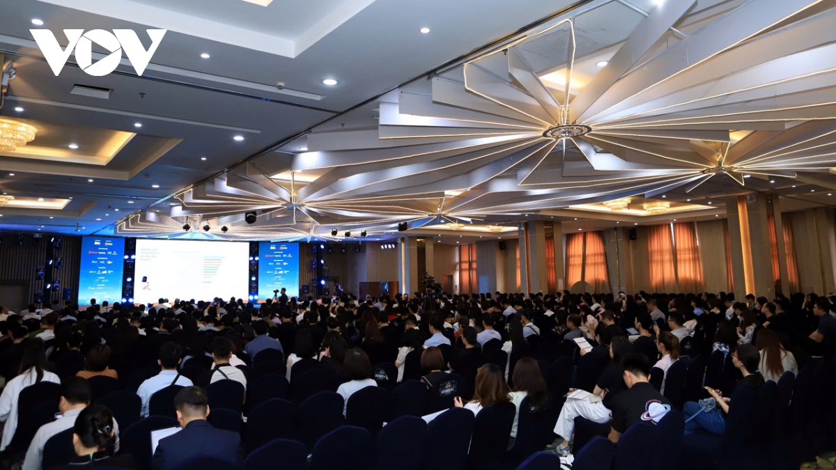 VOBF 2025: Doanh nghiệp thương mại điện tử còn hạn chế trong tiếp cận AI