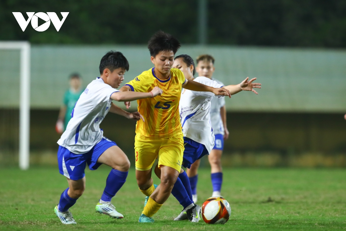 huỳnh như toả sáng, tp hồ chí minh vô địch cúp quốc gia hình ảnh 4 huynh nhu toa sang, tp ho chi minh vo dich cup quoc gia hinh anh 4