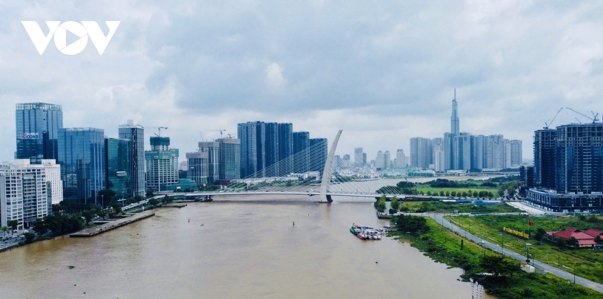 nhiều bạn bè sĩ quan kêu di tản, nhưng tôi chọn ở lại sài gòn hình ảnh 3 nhieu ban be si quan keu di tan, nhung toi chon o lai sai gon hinh anh 3