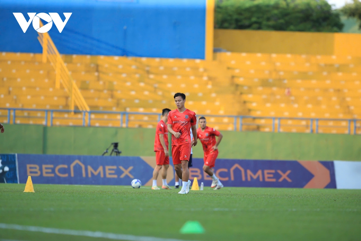 kết quả v-league hôm nay 19 4 hà nội fc thắng dễ bình dương, áp sát ngôi đầu hình ảnh 26 ket qua v-league hom nay 19 4 ha noi fc thang de binh duong, ap sat ngoi dau hinh anh 26