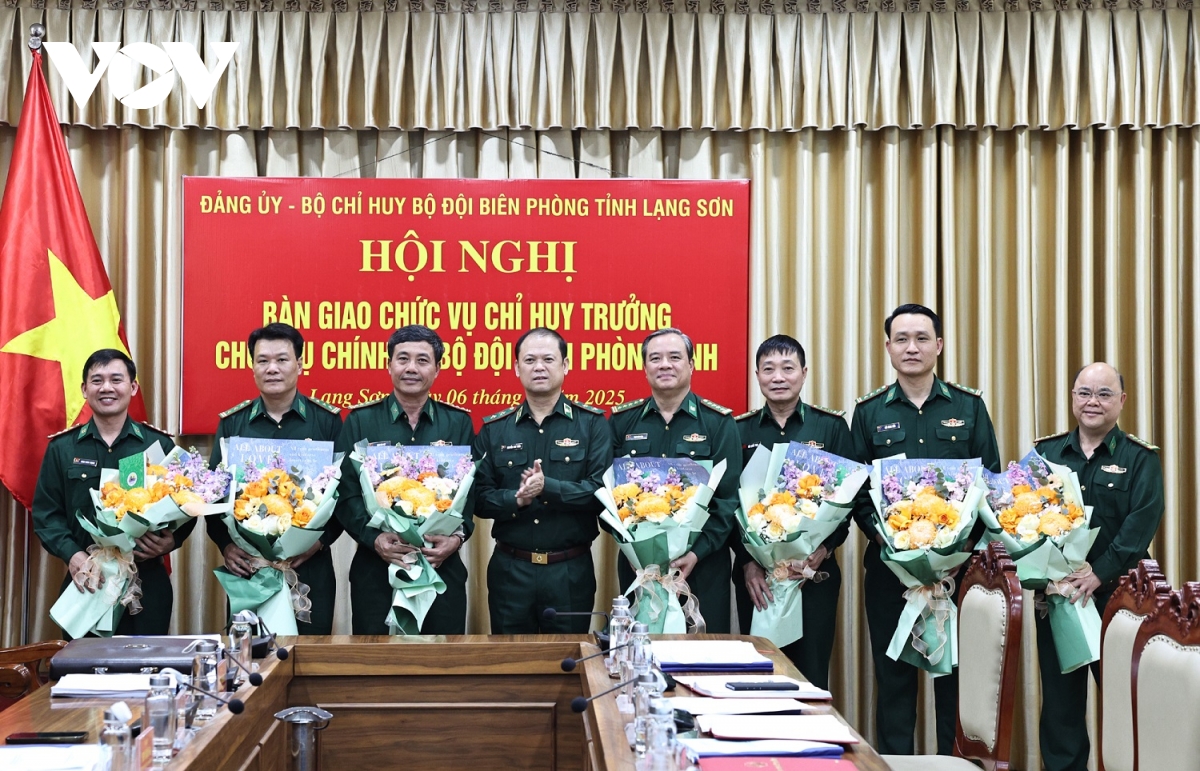 Đại tá Đào quốc thạo giữ chức chỉ huy trưởng bộ đội biên phòng tỉnh lạng sơn hình ảnh 2 Dai ta Dao quoc thao giu chuc chi huy truong bo doi bien phong tinh lang son hinh anh 2