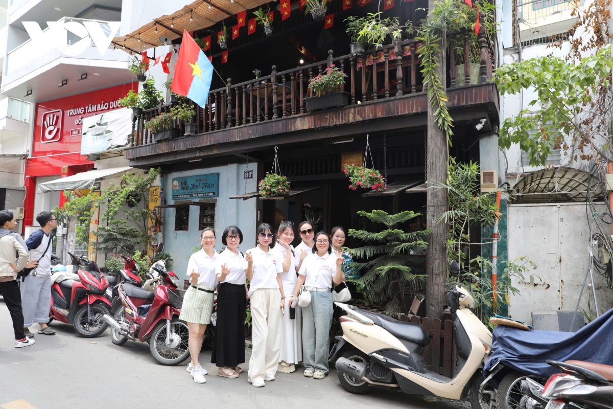 Độc đáo uống cà phê, khám phá chứng tích huyền thoại hình ảnh 14 Doc dao uong ca phe, kham pha chung tich huyen thoai hinh anh 14