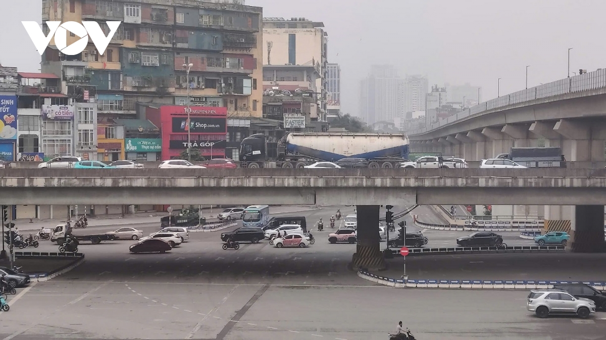 người dân nườm nượp rời nội thành hà nội, vành đai 3 trên cao ùn ứ hàng km hình ảnh 4 nguoi dan nuom nuop roi noi thanh ha noi, vanh dai 3 tren cao un u hang km hinh anh 4