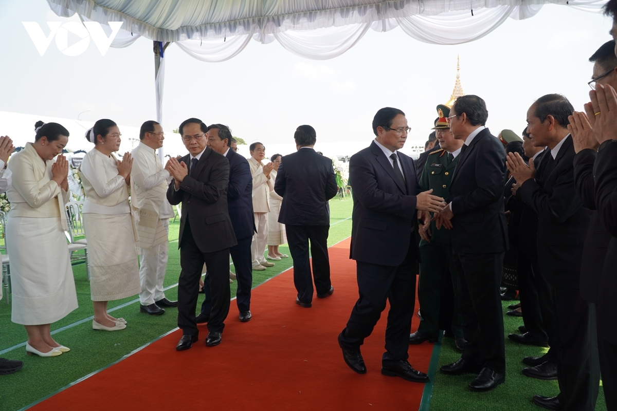 toàn cảnh lễ truy điệu nguyên chủ tịch nước lào khamtay siphandone tại vientiane hình ảnh 13 toan canh le truy dieu nguyen chu tich nuoc lao khamtay siphandone tai vientiane hinh anh 13