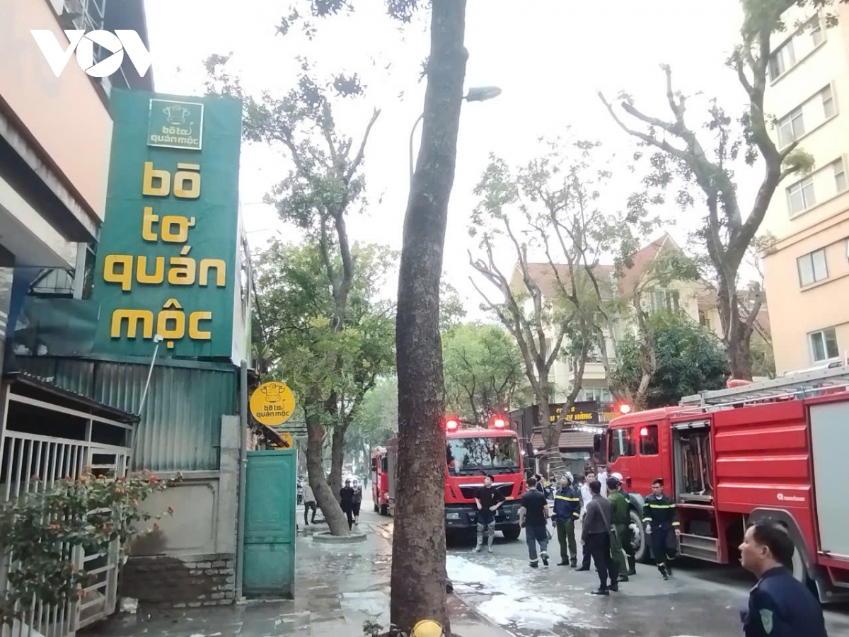 chay nha hang bo to o ha noi hinh anh 4