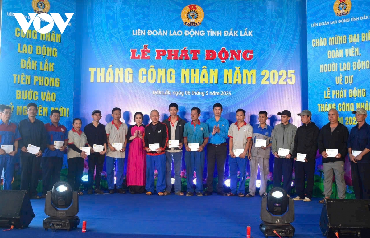 nhiều hoạt động chăm lo người lao động tại Đắk lắk trong tháng công nhân hình ảnh 2 nhieu hoat dong cham lo nguoi lao dong tai Dak lak trong thang cong nhan hinh anh 2