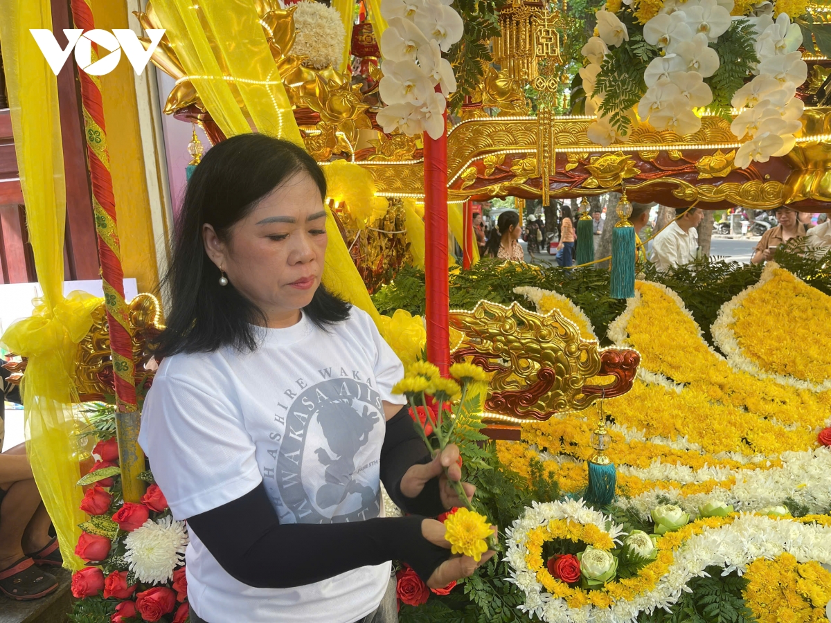 chùa quán sứ rực rỡ trước giờ cung nghinh xá lợi phật hình ảnh 8 chua quan su ruc ro truoc gio cung nghinh xa loi phat hinh anh 8