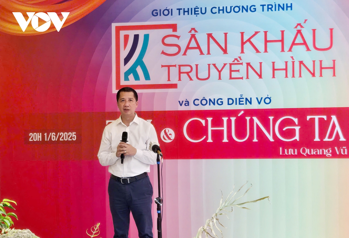  toi va chung ta tac pham bat hu cua luu quang vu tro lai san khau hien dai hinh anh 2