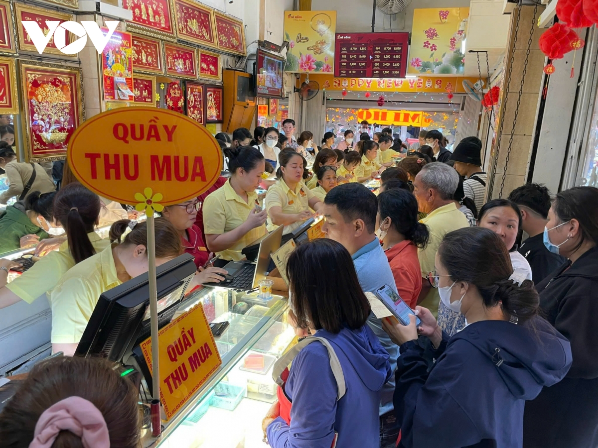 các địa điểm kinh doanh vàng miếng ở tp.hcm phải treo bảng hiệu nhận biết hình ảnh 2 cac dia diem kinh doanh vang mieng o tp.hcm phai treo bang hieu nhan biet hinh anh 2