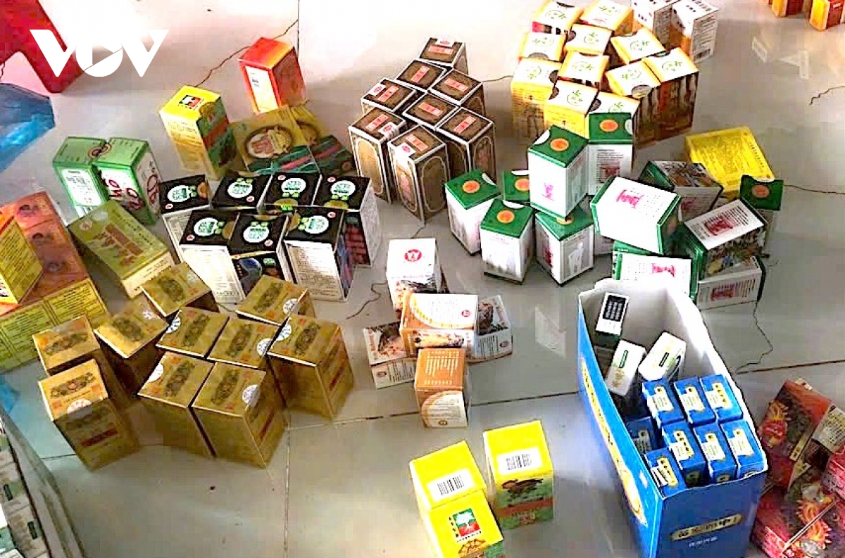 phát hiện thuốc đông y lậu, cà mau tăng cường quản lý hàng giả hình ảnh 1 phat hien thuoc dong y lau, ca mau tang cuong quan ly hang gia hinh anh 1