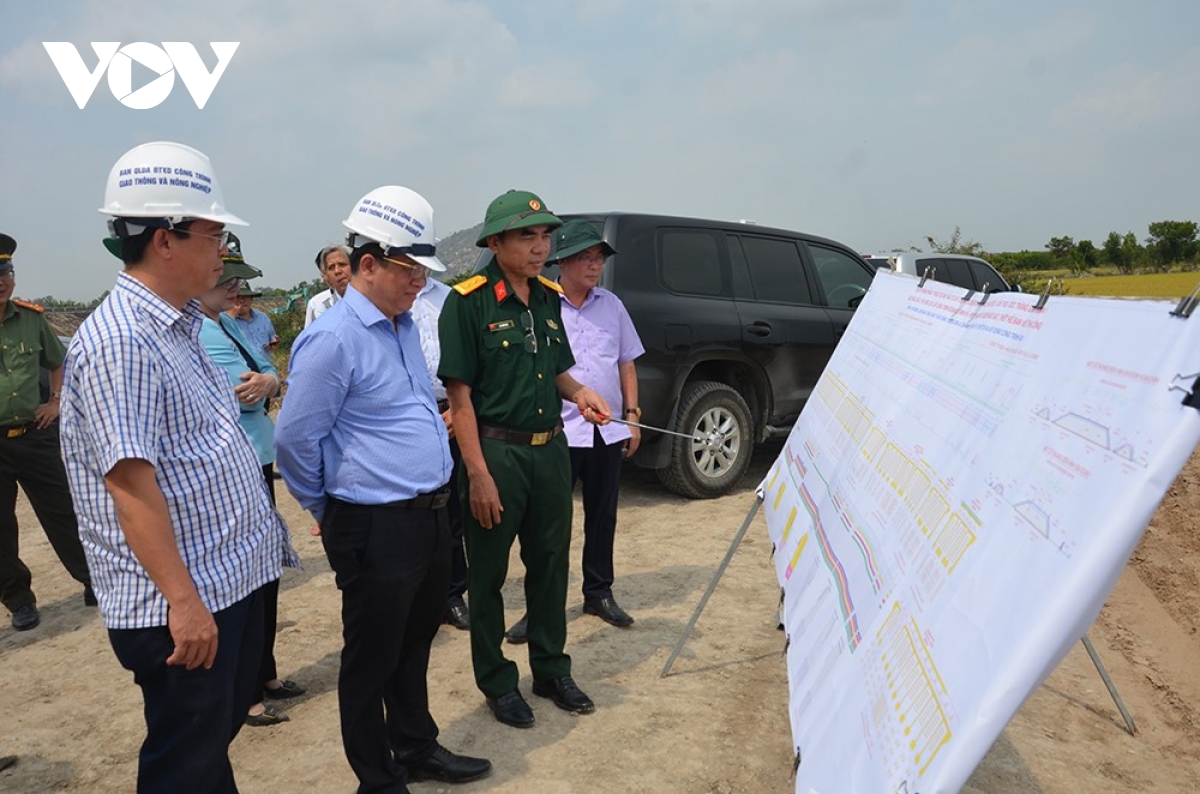 cao tốc châu Đốc-cần thơ-sóc trăng, đoạn qua an giang, thi công đều vượt tiến độ hình ảnh 4 cao toc chau Doc-can tho-soc trang, doan qua an giang, thi cong deu vuot tien do hinh anh 4