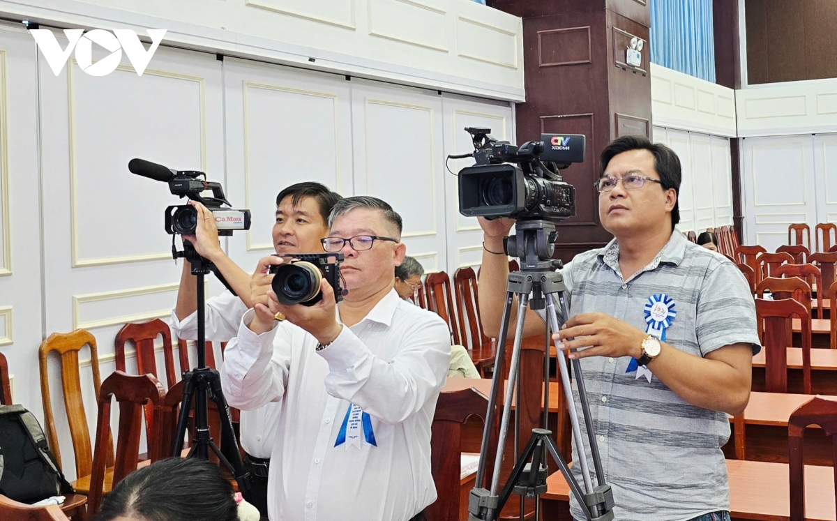 nhớ thế hệ nhà báo xây đi đôi với chống hình ảnh 2 nho the he nha bao xay di doi voi chong hinh anh 2