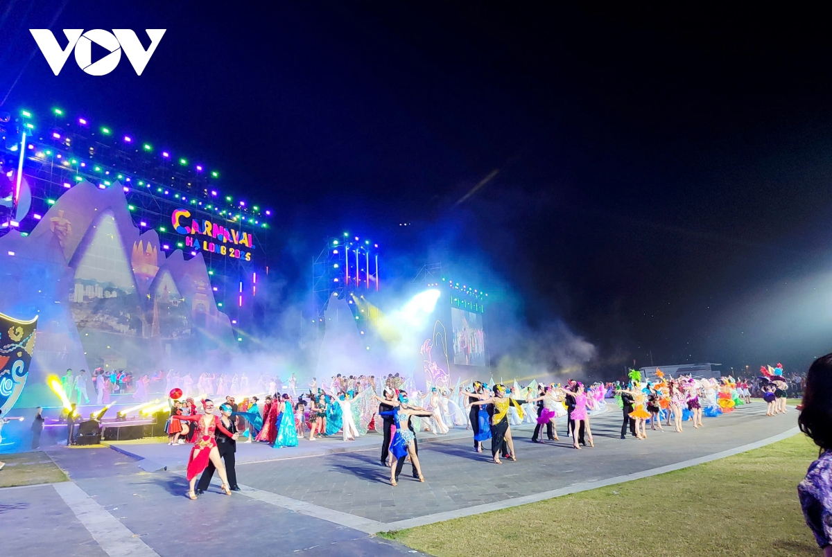 Carnaval Hạ Long – Kết nối di sản, tiên phong tỏa sáng